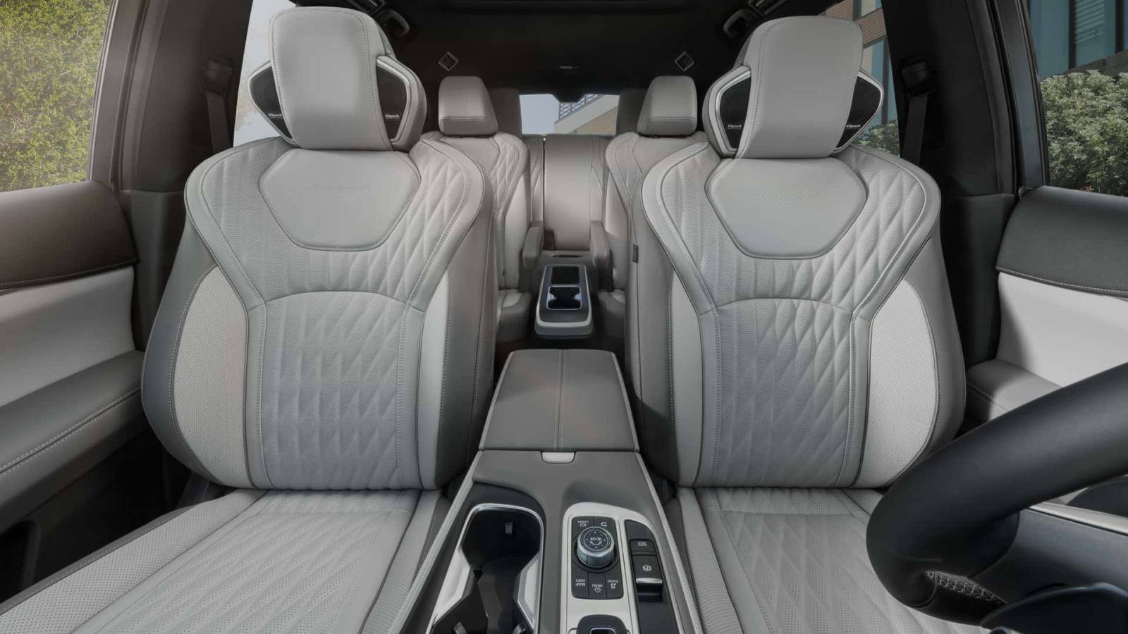 Πρεμιέρα για το ανανεωμένο Infiniti QX60 